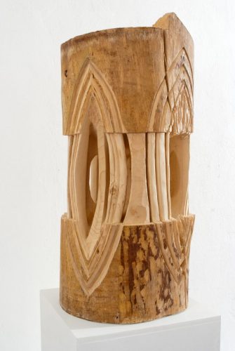 Mandorla I, 104 x 50 x 48 cm